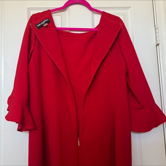 Beautiful Red Dress - Picture 3 of 3